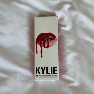 BRAND NEW Mary Jo K Kylie Lip Kit